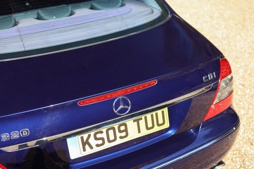 2009 Mercedes-Benz E320CDi AMG Sport For Sale (picture 152 of 220)