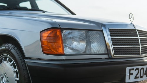 1988 Mercedes-Benz 190E (W201) In vendita (immagine 73 di 132)