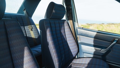 1988 Mercedes-Benz 190E (W201) In vendita (immagine 61 di 132)