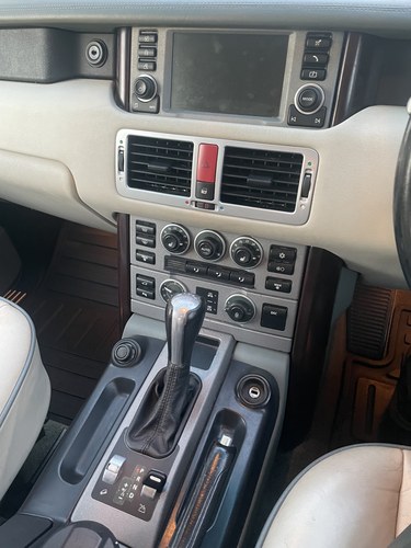 2005 Land Rover Range Rover 3L TD6 Vogue In vendita (immagine 20 di 47)