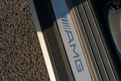 2002 Mercedes-Benz R230 SL55 In vendita (immagine 35 di 135)