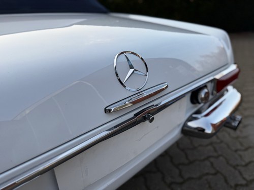 1965 Mercedes-Benz 230SL (W113) In vendita (immagine 43 di 97)