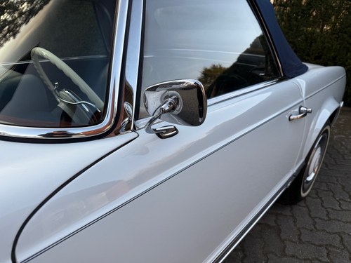 1965 Mercedes-Benz 230SL (W113) In vendita (immagine 47 di 97)
