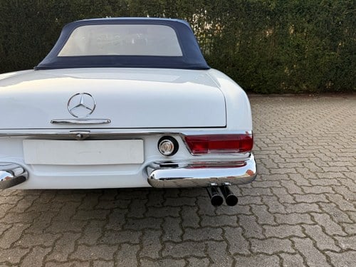 1965 Mercedes-Benz 230SL (W113) In vendita (immagine 56 di 97)