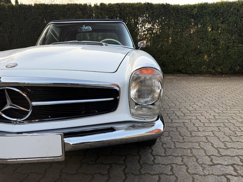 1965 Mercedes-Benz 230SL (W113) In vendita (immagine 57 di 97)
