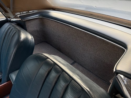 1965 Mercedes-Benz 230SL (W113) In vendita (immagine 19 di 97)