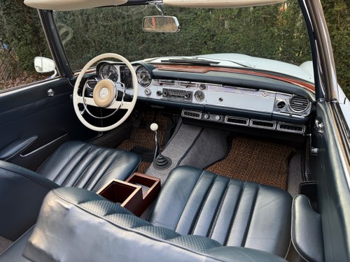 1965 Mercedes-Benz 230SL (W113) In vendita (immagine 26 di 97)