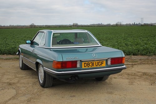 1986 Mercedes-Benz 500SL R107 In vendita (immagine 16 di 111)