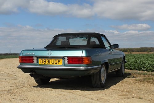 1986 Mercedes-Benz 500SL R107 In vendita (immagine 23 di 111)