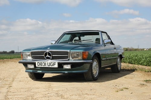 1986 Mercedes-Benz 500SL R107 In vendita (immagine 28 di 111)