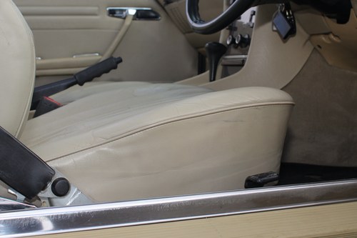 1986 Mercedes-Benz 500SL R107 In vendita (immagine 44 di 111)