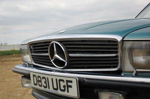 1986 Mercedes-Benz 500SL R107 In vendita (immagine 68 di 111)