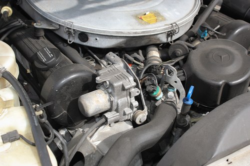 1986 Mercedes-Benz 500SL R107 In vendita (immagine 97 di 111)