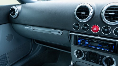 2003 Audi TT Mk1 1.8T 225bhp Quattro 34k miles! For Sale (picture 36 of 208)