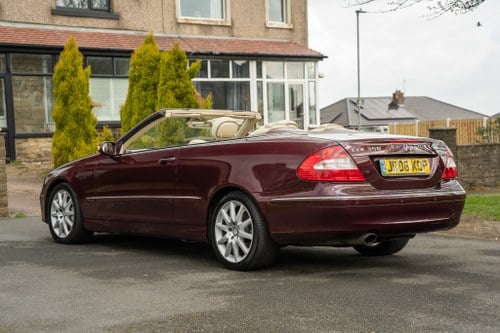 2006 Mercedes-Benz 350 CLK Elegance AMG (A209) In vendita (immagine 10 di 142)