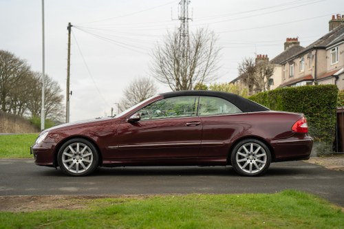 2006 Mercedes-Benz 350 CLK Elegance AMG (A209) In vendita (immagine 20 di 142)