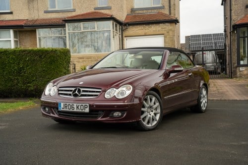 2006 Mercedes-Benz 350 CLK Elegance AMG (A209) In vendita (immagine 16 di 142)