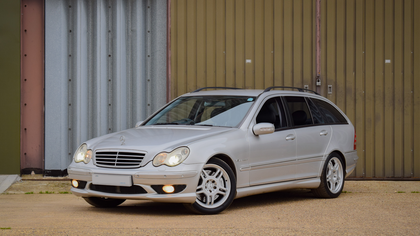 Mercedes C Class C32 AMG