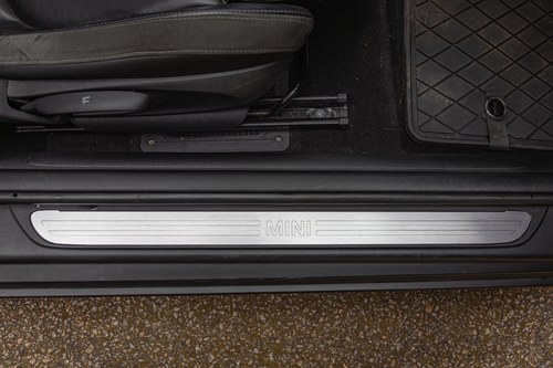 2014 Mini Cooper Hatch zum Verkauf (Bild 40 von 179)