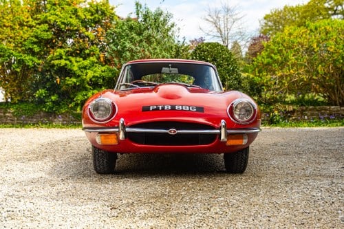 1969 Jaguar E-Type Series 2 FHC RHD In vendita (immagine 4 di 98)