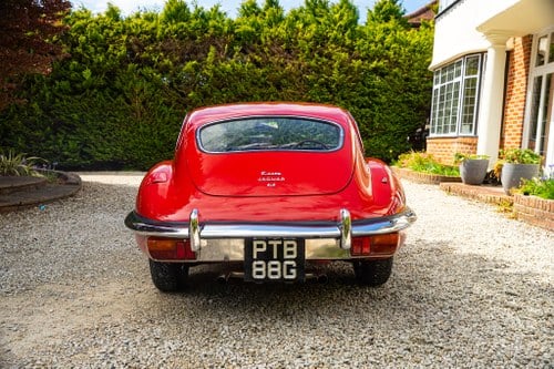 1969 Jaguar E-Type Series 2 FHC RHD In vendita (immagine 14 di 98)