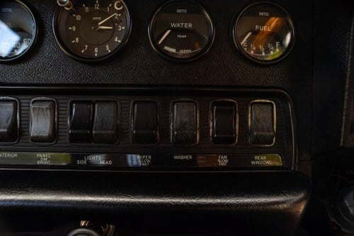 1969 Jaguar E-Type Series 2 FHC RHD In vendita (immagine 43 di 98)