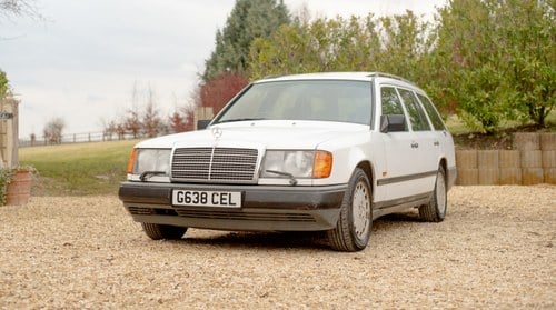 1989 Mercedes-Benz W124 300 TE 24V 7 Seater In vendita (immagine 5 di 119)