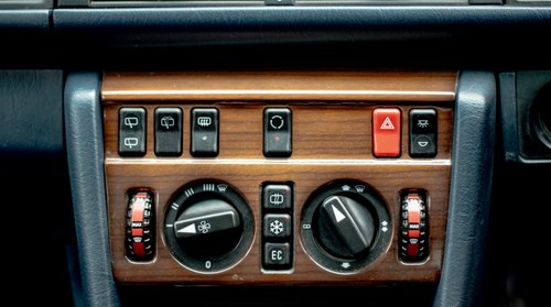 1989 Mercedes-Benz W124 300 TE 24V 7 Seater In vendita (immagine 60 di 119)