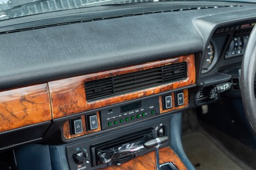 1988 Jaguar XJ-S V12 Convertible For Sale (picture 40 of 214)