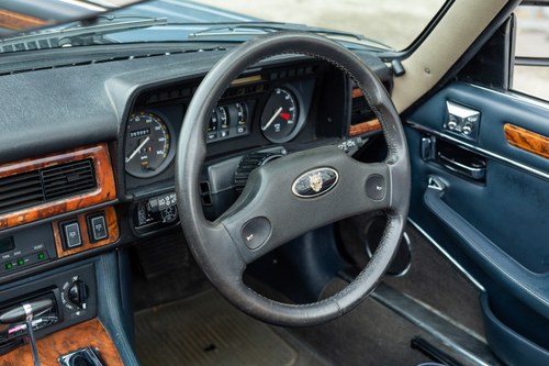 1988 Jaguar XJ-S V12 Convertible For Sale (picture 42 of 214)
