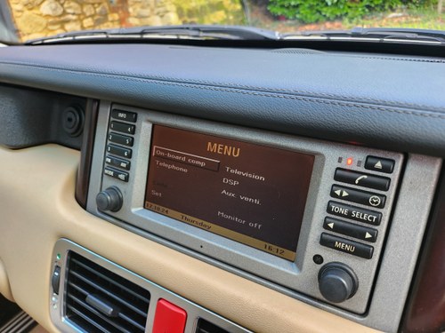 2004 Land Rover Range Rover Vogue 4.4L V8 In vendita (immagine 16 di 70)