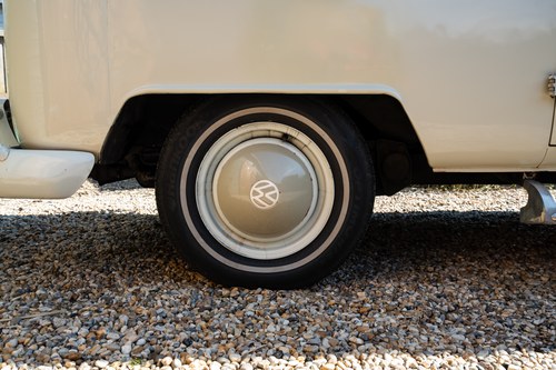 1967 Volkswagen Type 2 SO42 Campmobile by Westfalia In vendita (immagine 30 di 109)