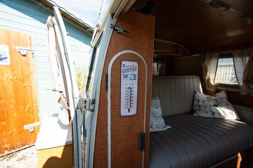 1967 Volkswagen Type 2 SO42 Campmobile by Westfalia In vendita (immagine 45 di 109)