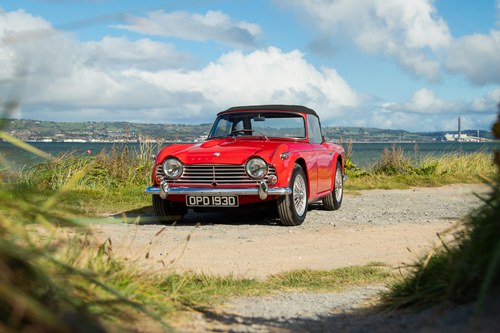 1966 Triumph TR4A In vendita (immagine 8 di 109)