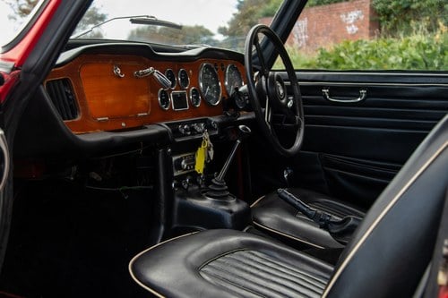 1966 Triumph TR4A In vendita (immagine 16 di 109)