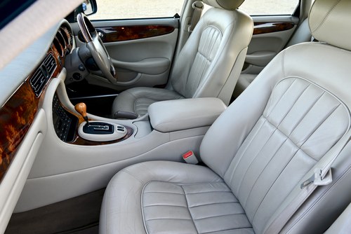 1999 Jaguar Sovereign XJ 4.0 V8 SWB (X308) In vendita (immagine 36 di 118)