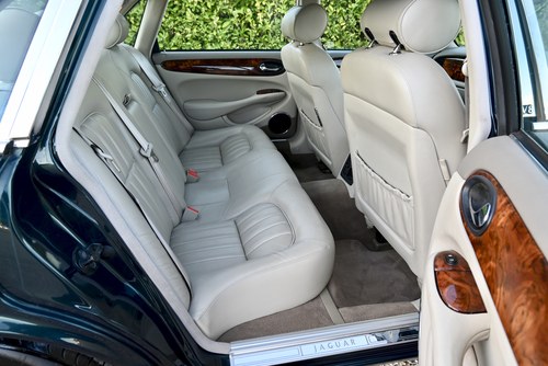 1999 Jaguar Sovereign XJ 4.0 V8 SWB (X308) In vendita (immagine 47 di 118)