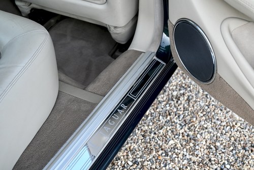 1999 Jaguar Sovereign XJ 4.0 V8 SWB (X308) In vendita (immagine 56 di 118)