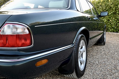 1999 Jaguar Sovereign XJ 4.0 V8 SWB (X308) In vendita (immagine 77 di 118)