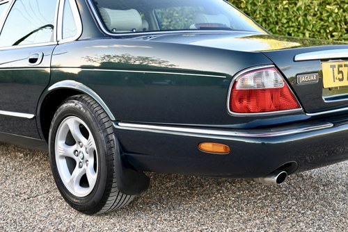 1999 Jaguar Sovereign XJ 4.0 V8 SWB (X308) In vendita (immagine 93 di 118)