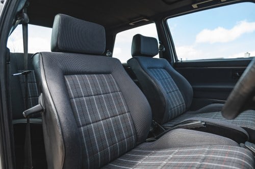 1988 Volkswagen Golf Mk2 GTI 8V For Sale (picture 23 of 151)