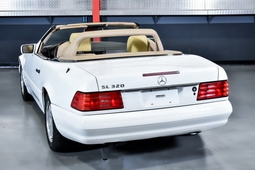 1997 Mercedes-Benz R129 SL320 Convertible 3,2L I6 zum Verkauf (Bild 18 von 93)