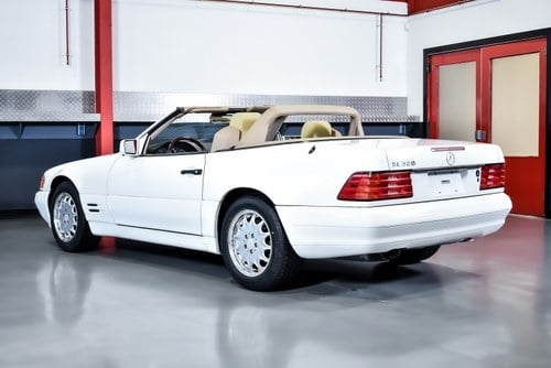 1997 Mercedes-Benz R129 SL320 Convertible 3,2L I6 zum Verkauf (Bild 21 von 93)