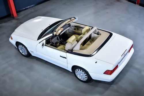 1997 Mercedes-Benz R129 SL320 Convertible 3,2L I6 zum Verkauf (Bild 27 von 93)