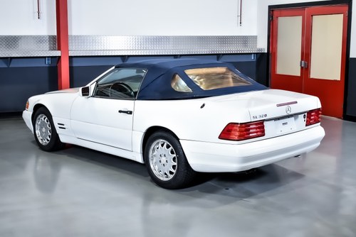 1997 Mercedes-Benz R129 SL320 Convertible 3,2L I6 zum Verkauf (Bild 30 von 93)