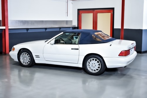 1997 Mercedes-Benz R129 SL320 Convertible 3,2L I6 zum Verkauf (Bild 31 von 93)
