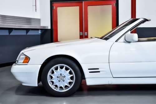 1997 Mercedes-Benz R129 SL320 Convertible 3,2L I6 zum Verkauf (Bild 41 von 93)
