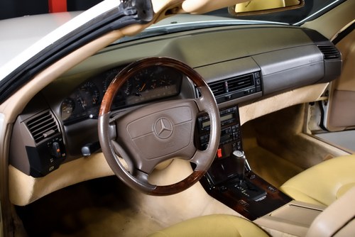1997 Mercedes-Benz R129 SL320 Convertible 3,2L I6 zum Verkauf (Bild 47 von 93)