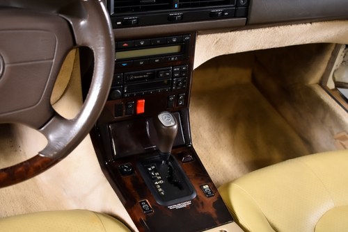 1997 Mercedes-Benz R129 SL320 Convertible 3,2L I6 zum Verkauf (Bild 50 von 93)