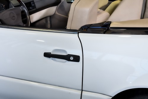 1997 Mercedes-Benz R129 SL320 Convertible 3,2L I6 zum Verkauf (Bild 72 von 93)